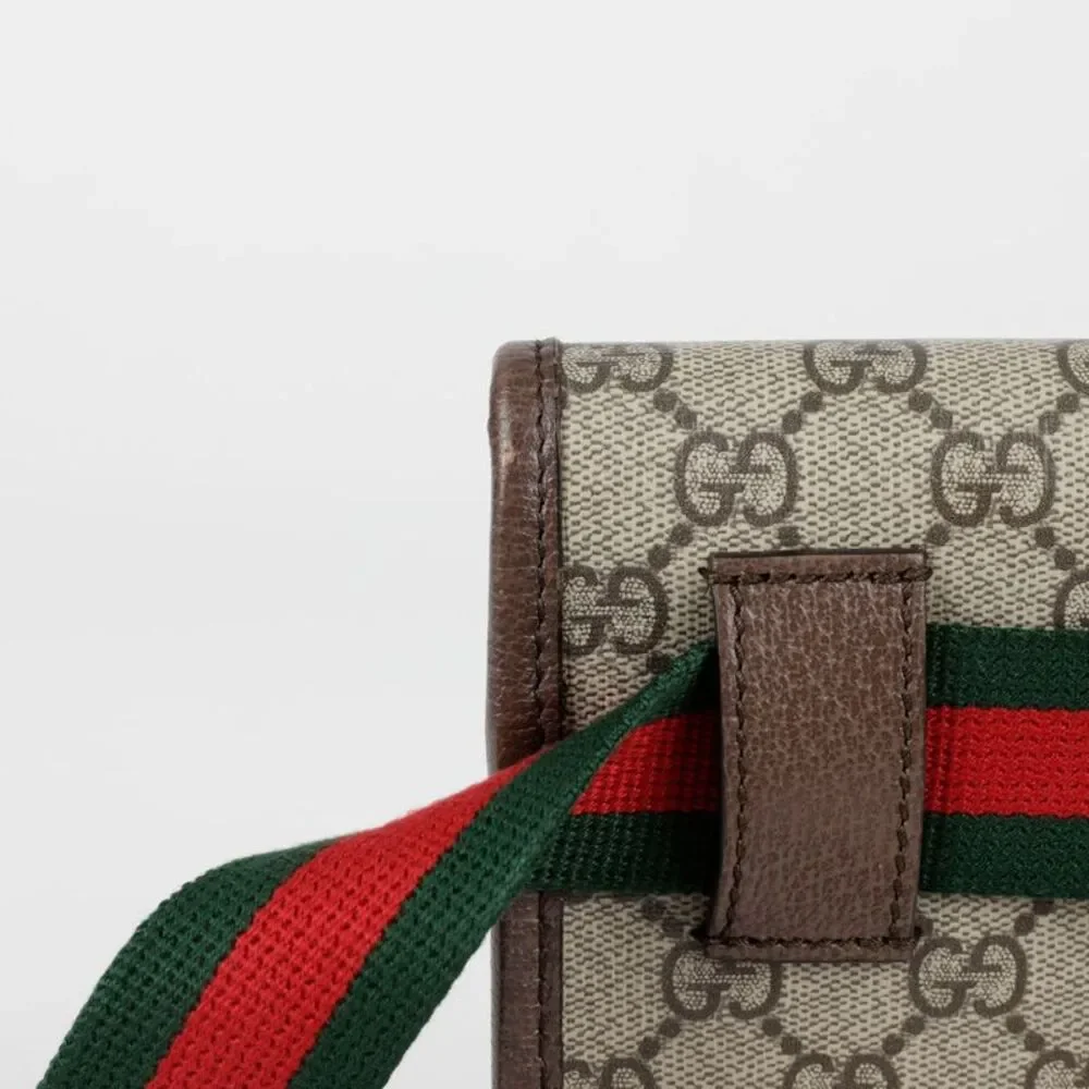 Gucci delivery duty
